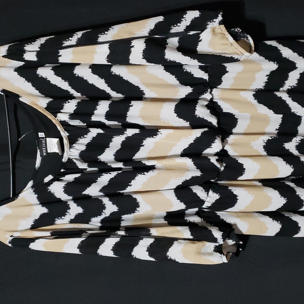 Vintage Wet Seal Chevron Print Dress In Black, White, & Beige. Size: 2X - Picture 3 of 7